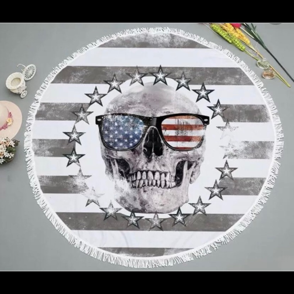 NEW Large Round Skull Tassel Beach Towel